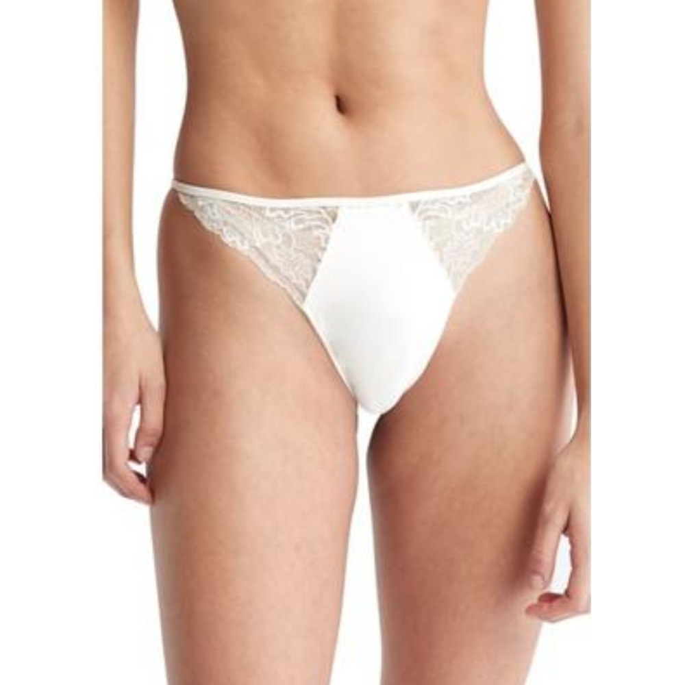 Calvin Klein Women Bridal Thong Panty Vanilla Size M